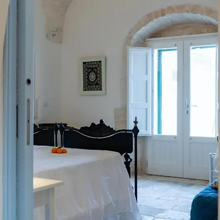 Masseria Del Poeta Con Veranda E Vista Panoramica Ceglie Messapica